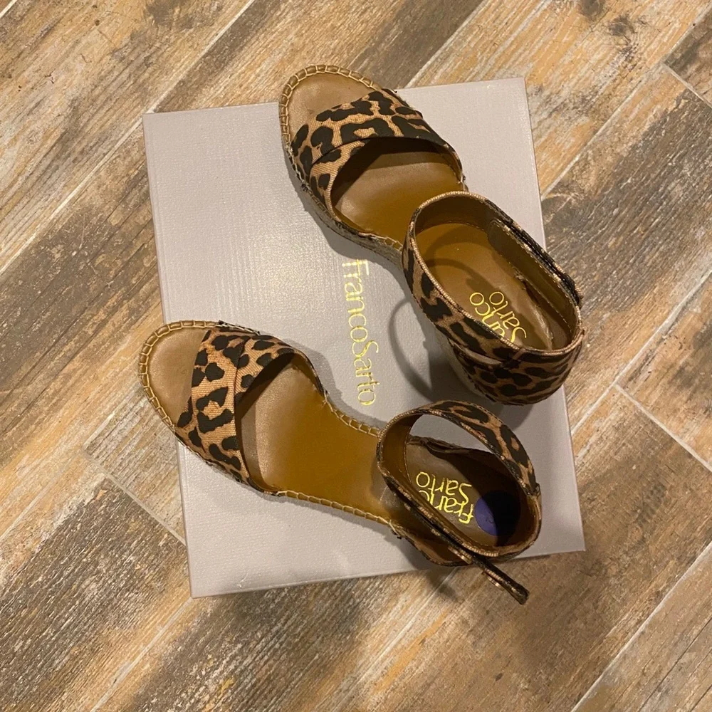 NIB- FRANCO SARTO Carlotta,Camel platforms!